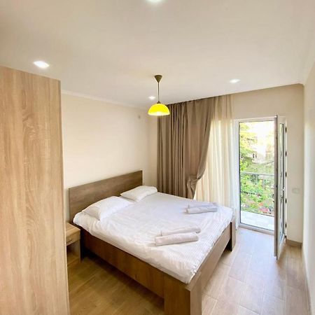 Room 27 In Кутаїсі Екстер'єр фото