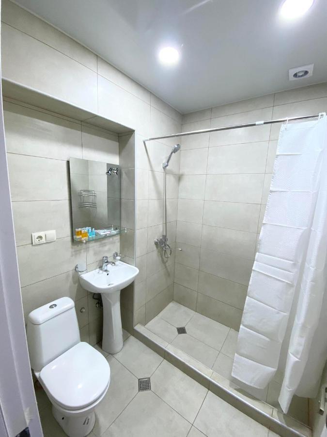 Room 27 In Кутаїсі Екстер'єр фото