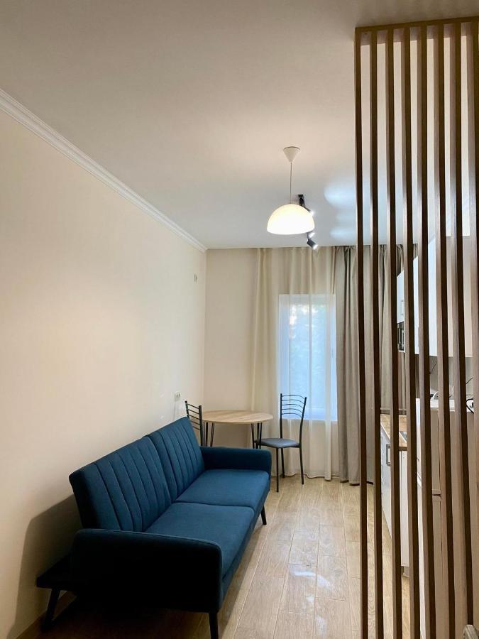 Room 27 In Кутаїсі Екстер'єр фото