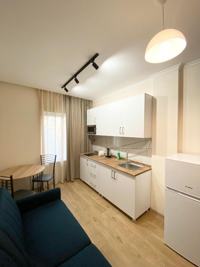 Room 27 In Кутаїсі Екстер'єр фото
