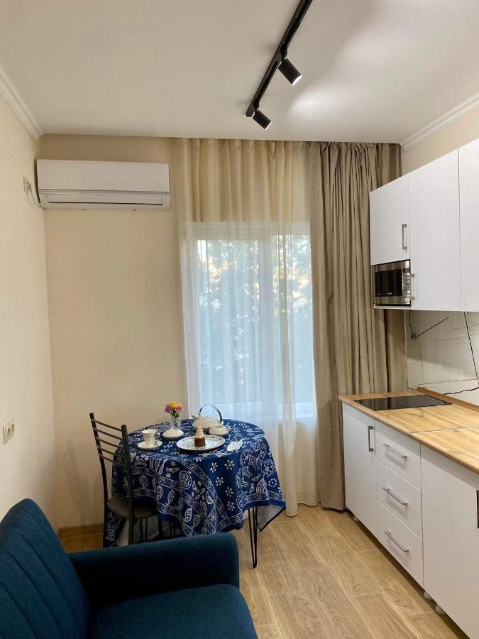 Room 27 In Кутаїсі Екстер'єр фото